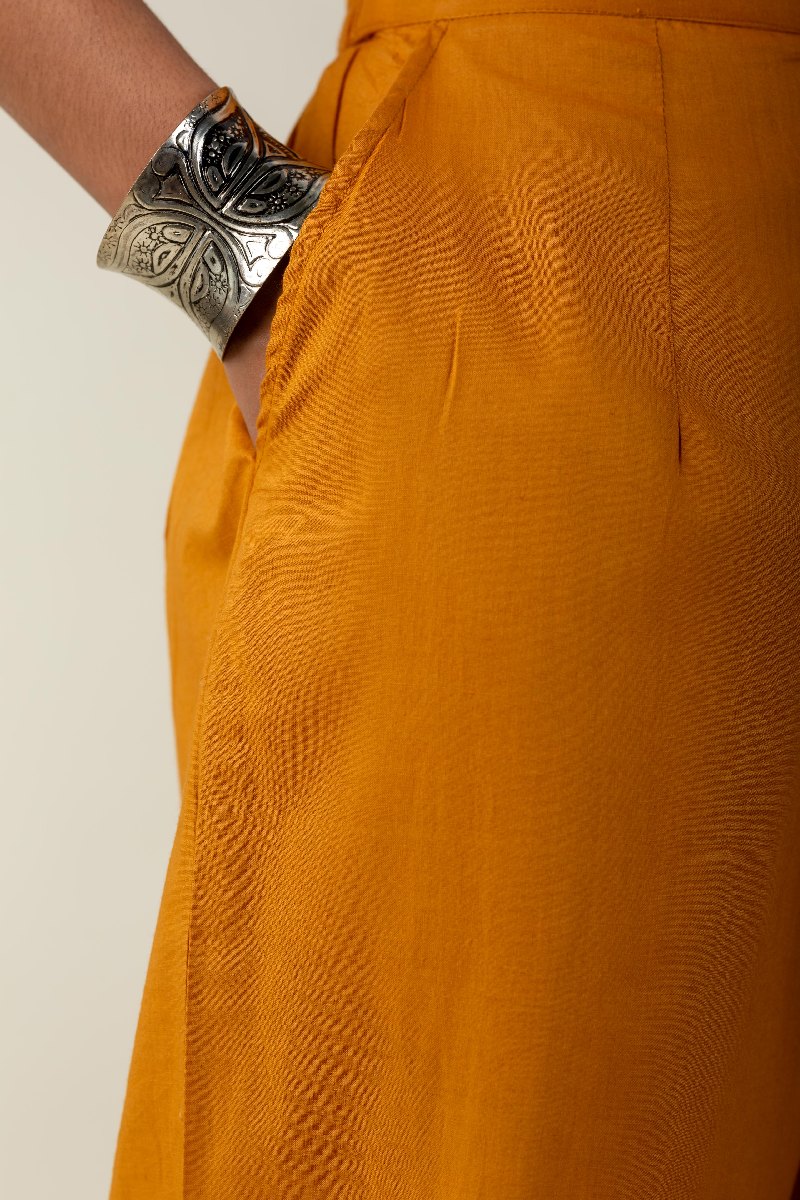 Image for Kusvaa Ubg015 Udita Toiletry Pouch Set Of 3 Mustardyellow Front New