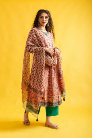 Image for Kusvaa Wsr397 Bhavya Handblock Kurta Dupatta Set Featured