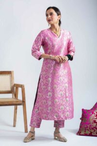 Image for Kusvaa Avdaf270 Renelle Banarasi Kurta With Pant Set Featured