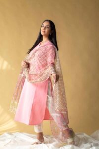 Image for Kusvaa Ws1100 Pinaki Cotton Kurta With Dupatta Set Featured