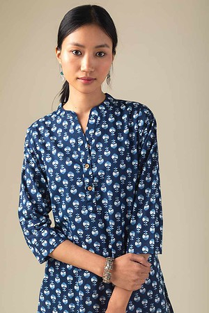 Image for Kusvaa Ne247 Abhitha Cotton Handblock Kurta Closeup