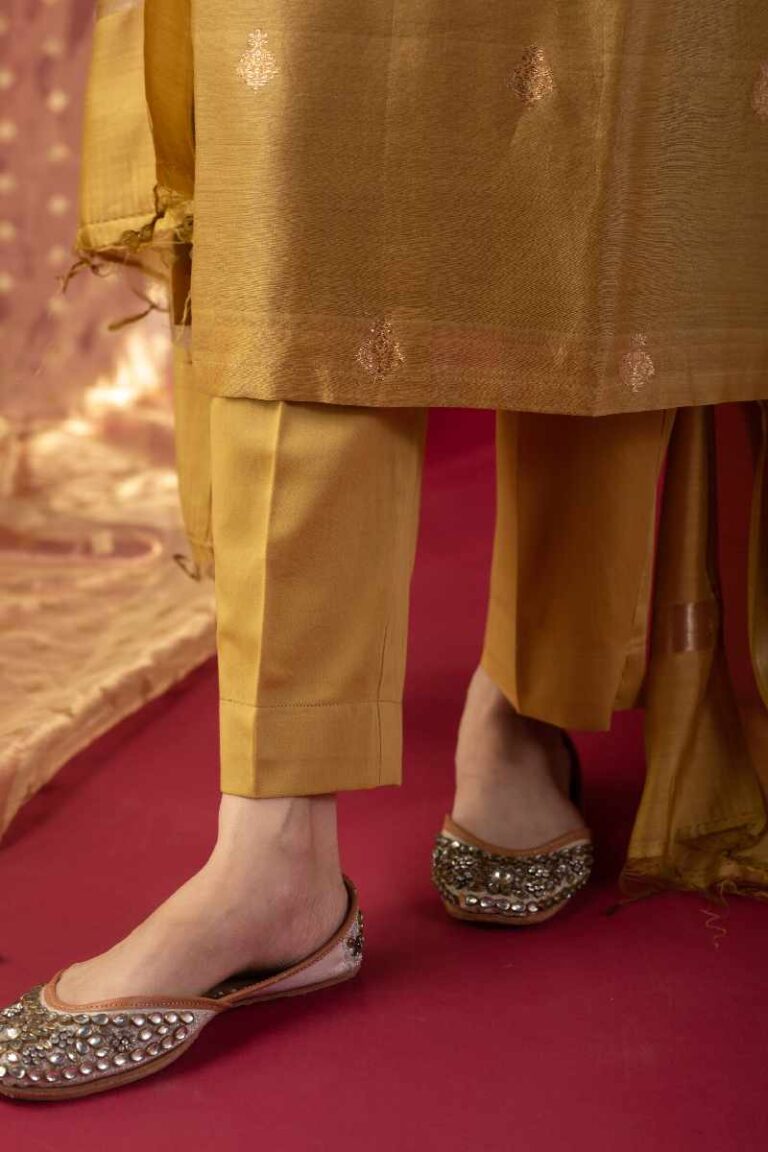 Sadiya Kurta & Pants Set