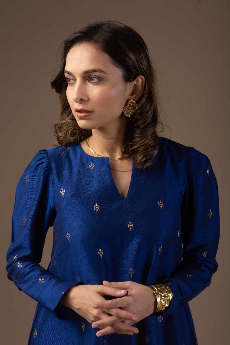 Image for Kusvaa Cood034 Urvashi Cotton Silk Kurta Pant Set Featured