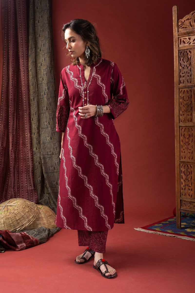 Image for Kusvaa Cood048 Drista Cotton Kurta Pant Set Closeup 2