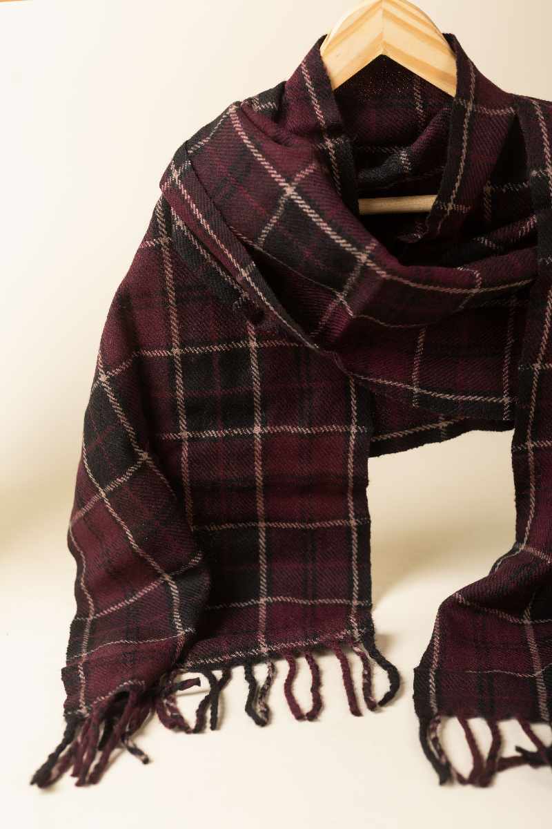 Image for Kusvaa Kusl110 Advait Woolen Muffler Closeup Latest