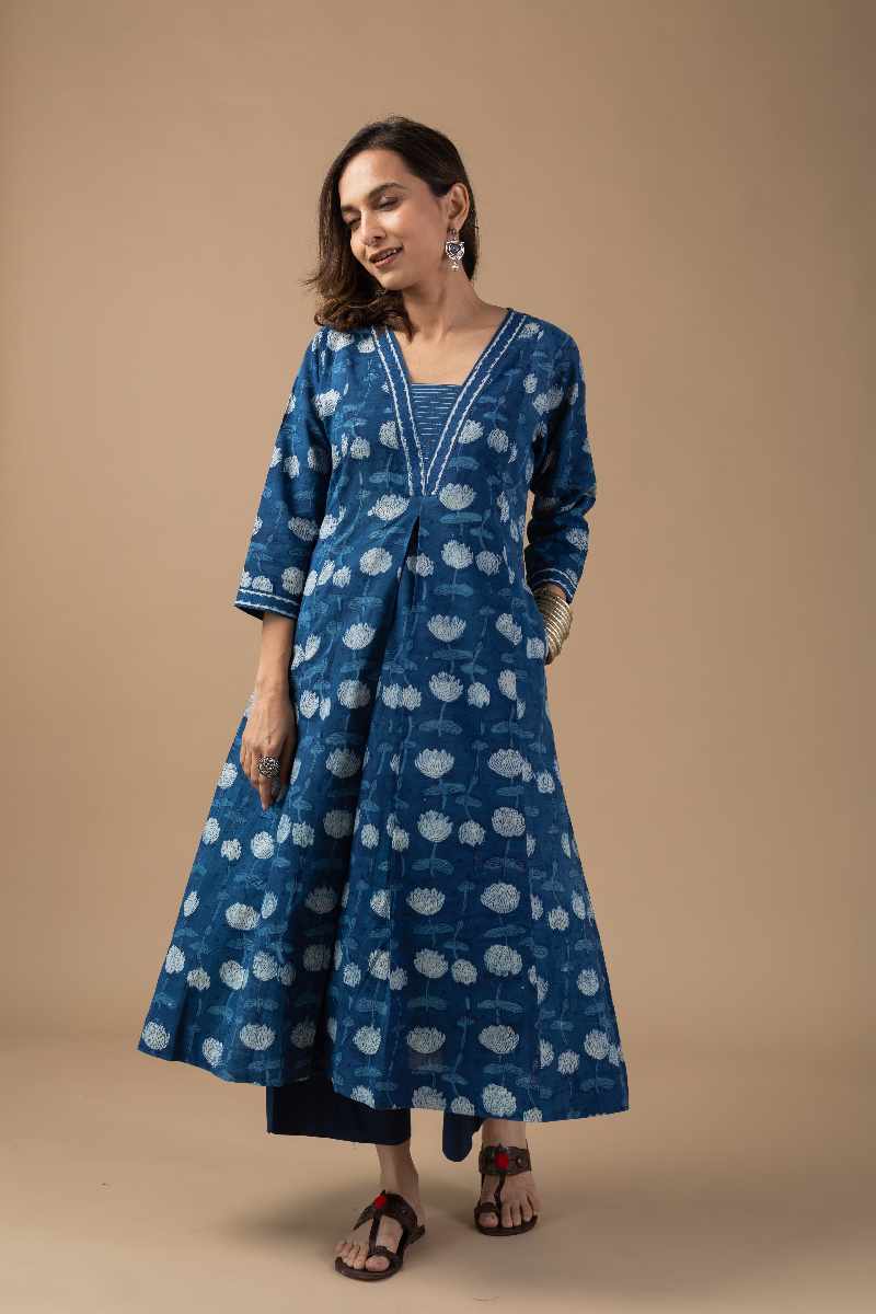 Image for Kusvaa Wkr059 Nisha Cotton Handblock Kurta Side New