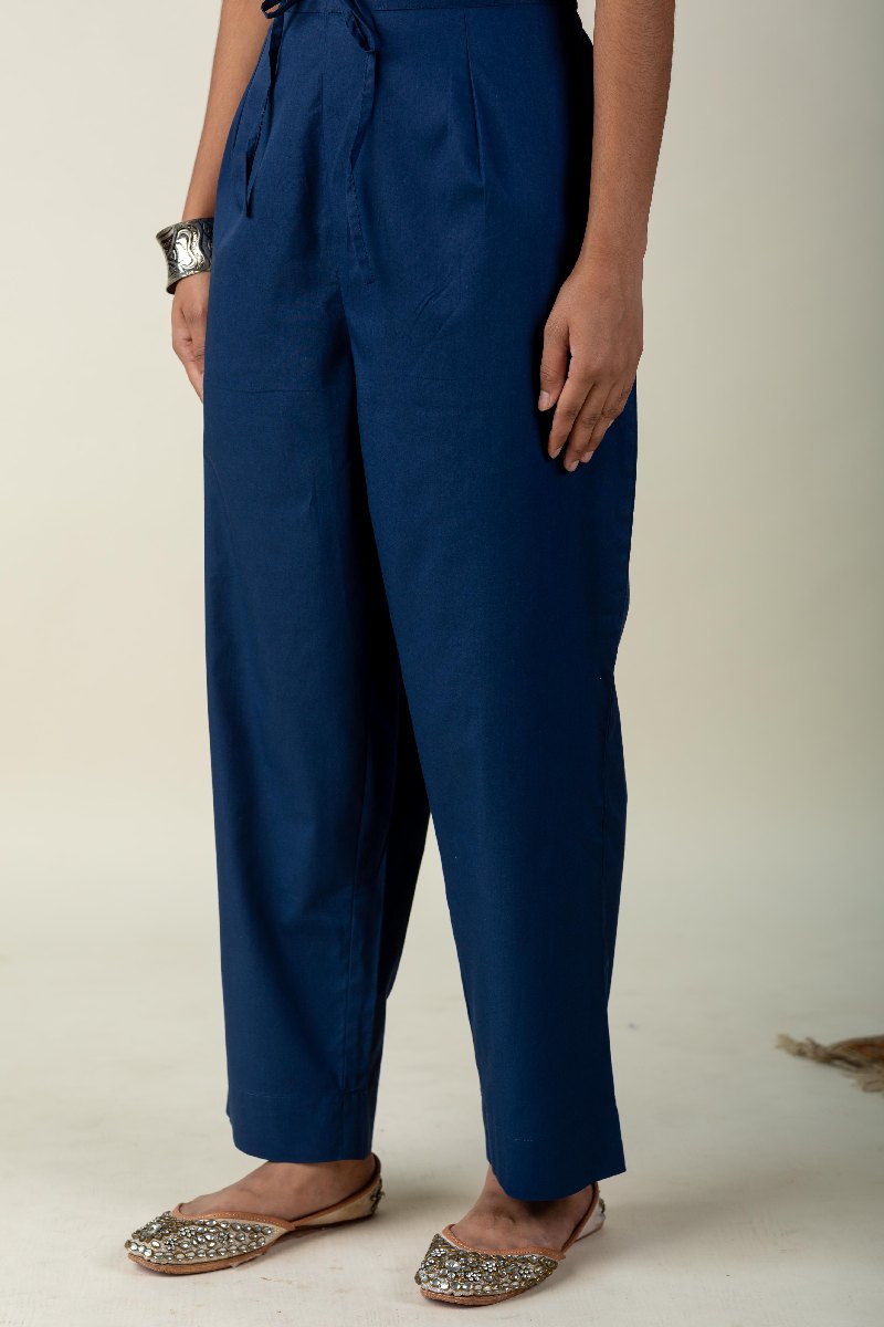 Image for Kusvaa Ubg017 Yashasvi Toiletry Pouch Set Of 3 Navy Blue Closeup