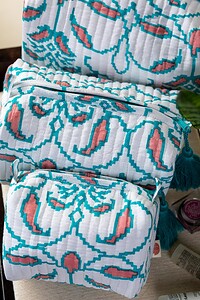 Image for Kusvaa Ubg014 Nirvan Toiletry Pouch Set Of 3 Back