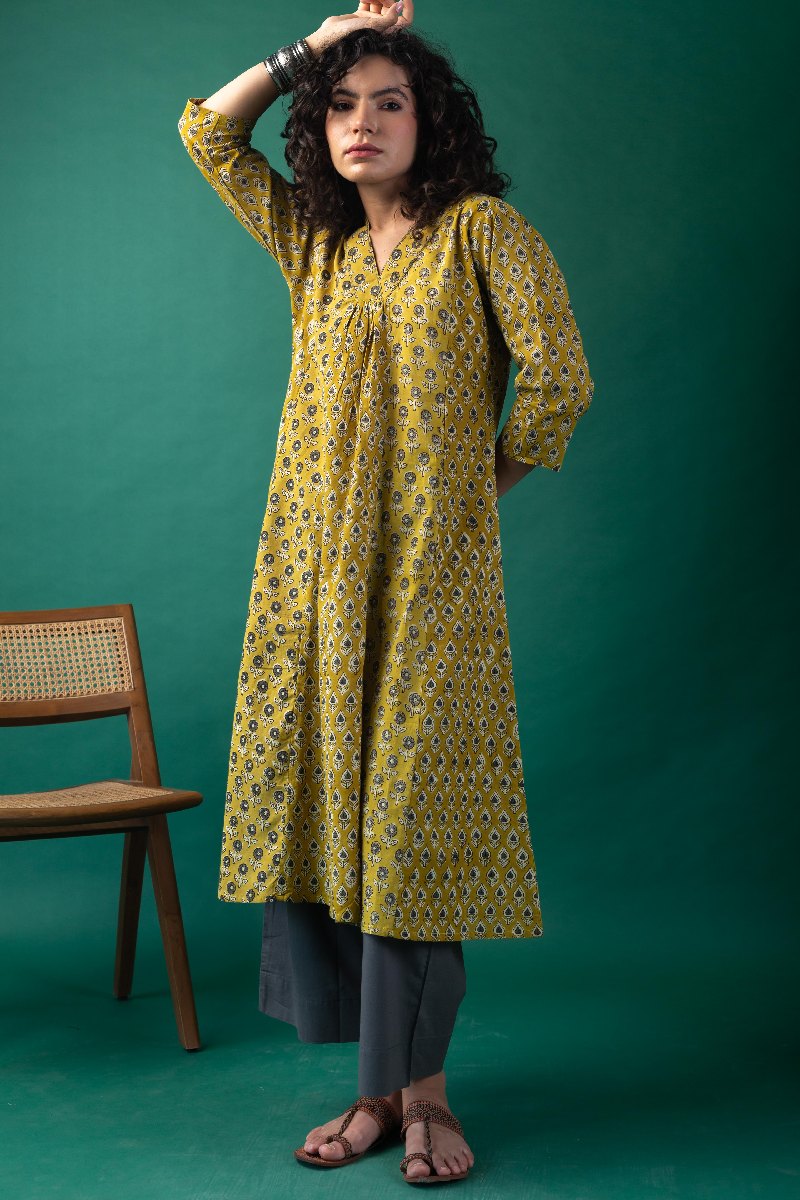 Image for Kusvaa Wkr198 Ishana Cotton Handblock Print Kurta Front