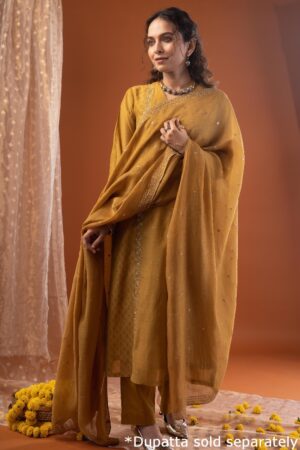 Image for Kusvaa Cood112 Shraya Chanderi Kurta Pant Set Neck