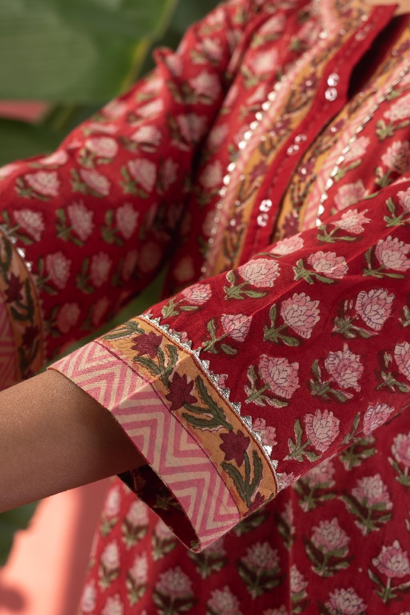 Image for Kusvaa Wkr217 Anvitha Cotton Handblock Print Kurta Closeup 2