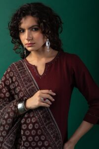 Image for Kusvaa Wkr219 Kriti Handloom Cotton Kurta Featured