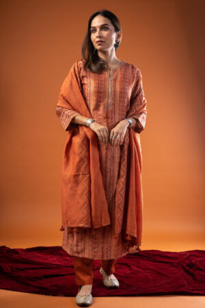 Image for Kusvaa Kds025 Evara Kurta With Dupatta Set Back New