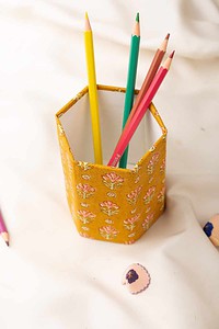 Image for Kusvaa Peh005 Kalam Dhari Pen Holder Front