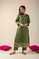Image for Kusvaa Cood010 Samiya Chanderi Kurta Pant Set Closeup 4 New