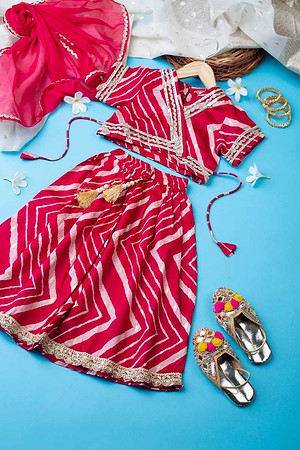 Image for Kusvaa Grw021 Akansha Muslin Girls Skirt Top And Dupatta Set Closeup New