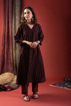 Image for Kusvaa Wkr046 Zayni Cotton Silk Kurta Side