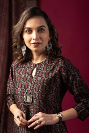 Image for Kusvaa Wkr061 Jiva Chanderi Straight Kurta Featured