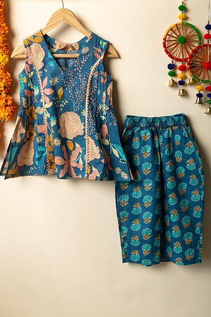 Image for Kusvaa Grw081 Tanmayi Cotton Girls Kurta Pant Set Featured