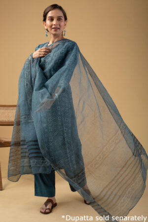 Image for Kusvaa Wkr190 Archana Cotton Block Print Kurta Side